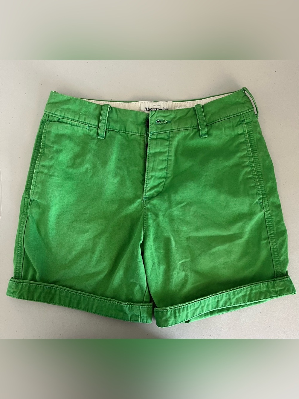 Abercrombie & Fitch men’s Bright Green Cotton Shorts
